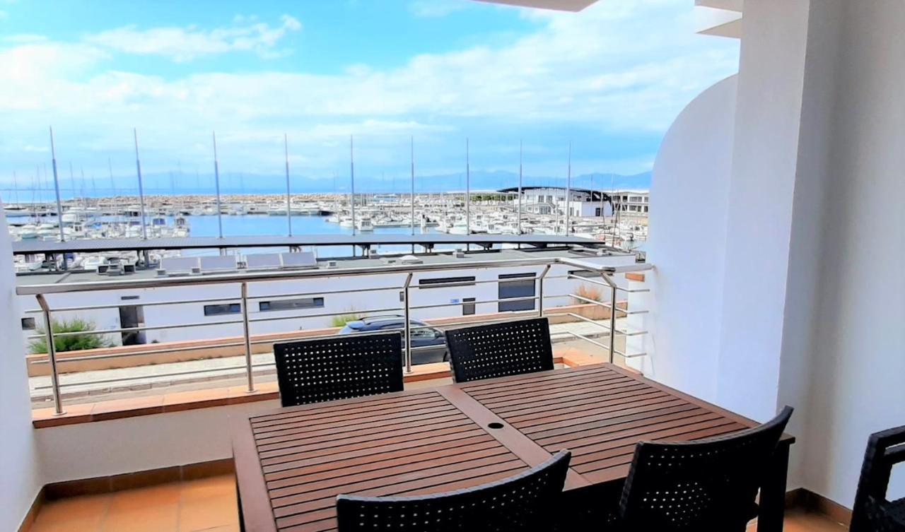 L' Escala Apartament Vip Nautic מראה חיצוני תמונה